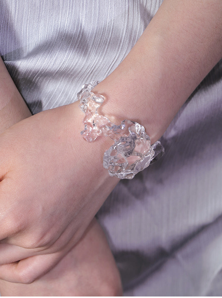FOSSILIZED DIAMOND BRACELET