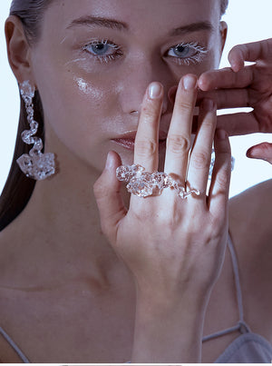 FOSSILIZED DIAMOND LONG RING