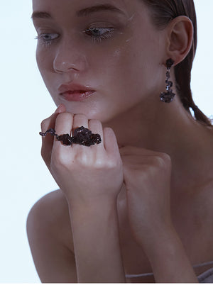 FOSSILIZED DIAMOND LONG RING
