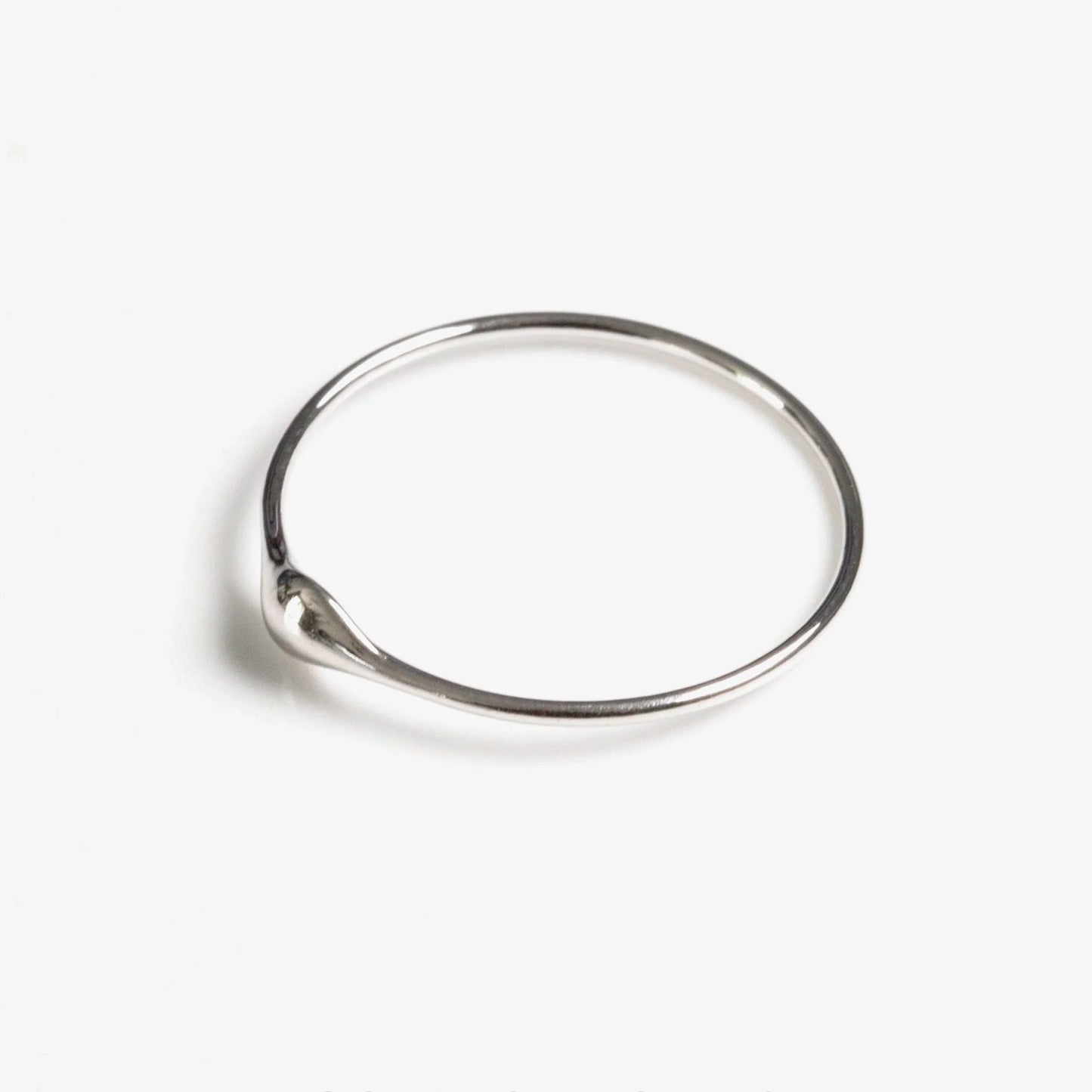 CONTROL POINTS MINIMALIST WATER DROP RING  |  TROVE & TONE