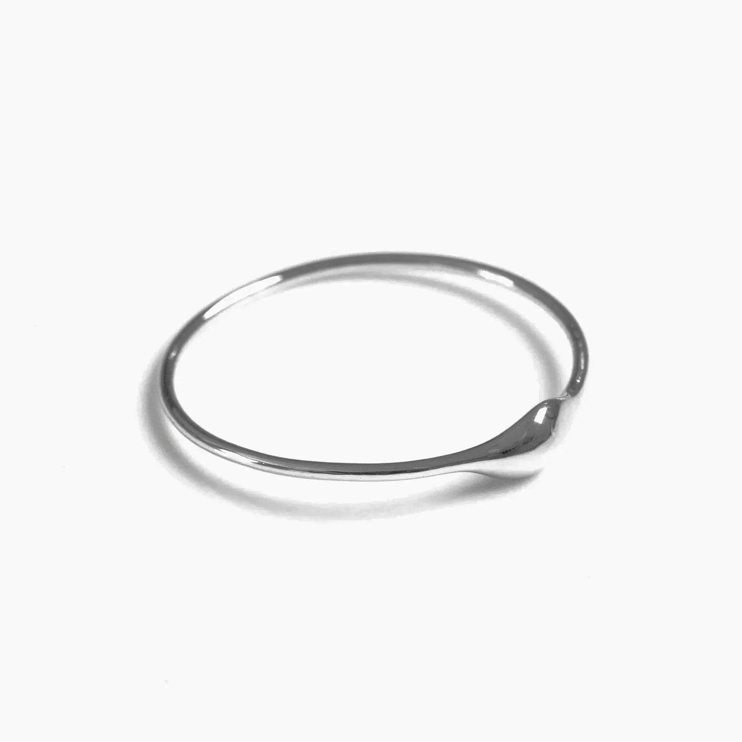 CONTROL POINTS MINIMALIST WATER DROP RING  |  TROVE & TONE