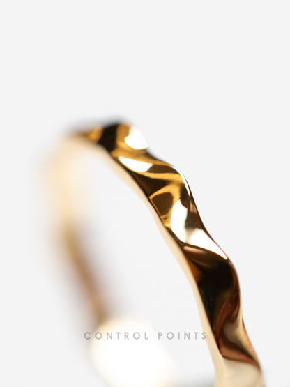 CONTROL POINTS ORGANIC WAVY STACKING RING  |  TROVE & TONE