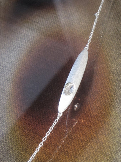  ON IISLAND CONVERTIBLE OVAL GEMSTONE CHAIN |  TROVE & TONE